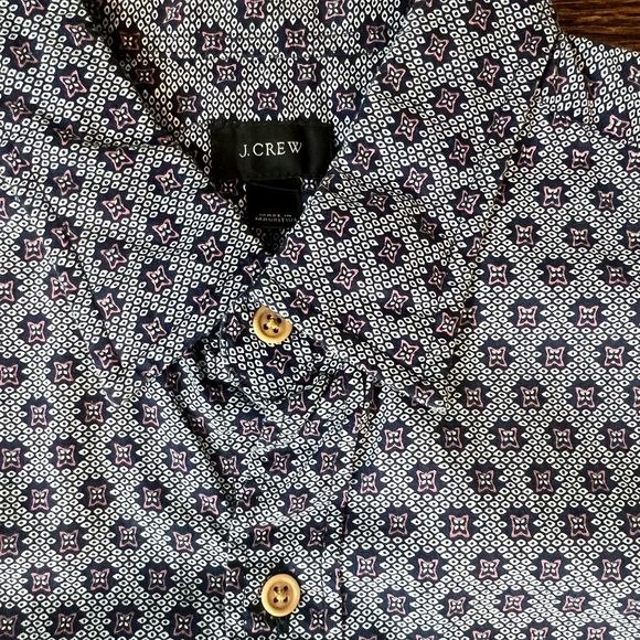 Men’s Jcrew short Sleeve button down - Picture 4 of 4